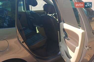 Минивэн Renault Grand Scenic 2011 в Ровно