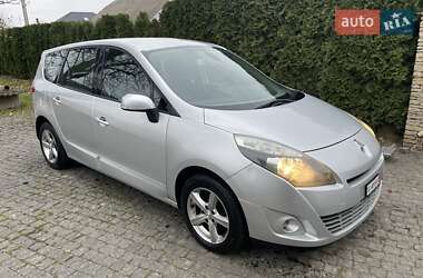 Минивэн Renault Grand Scenic 2011 в Дубно