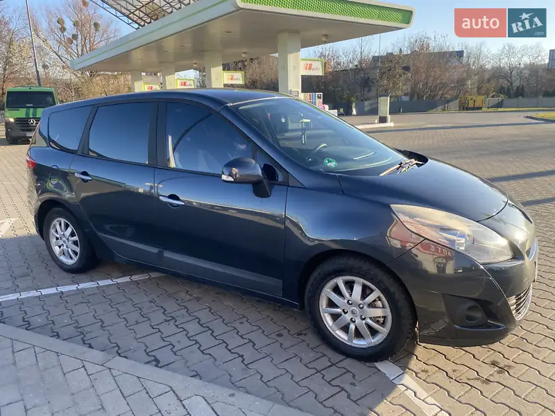 Renault Grand Scenic