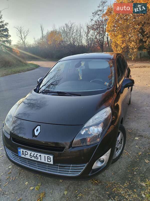 Минивэн Renault Grand Scenic 2010 в Запорожье