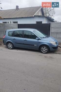 Минивэн Renault Grand Scenic 2004 в Каменском