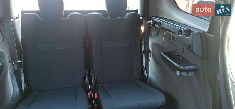 Минивэн Renault Grand Scenic 2010 в Буске