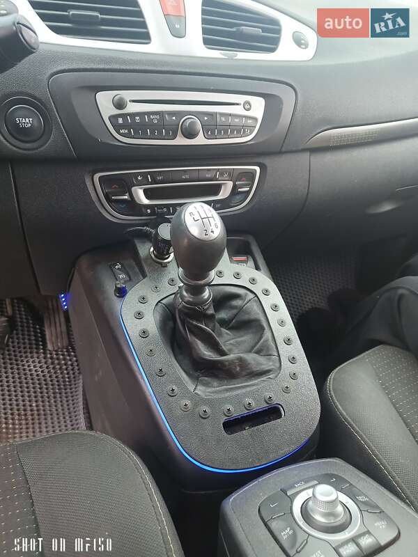Минивэн Renault Grand Scenic 2010 в Львове фото 7 Минивэн Renault Grand Scenic 2010 в Львове