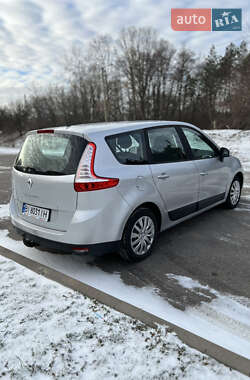 Минивэн Renault Grand Scenic 2010 в Полтаве