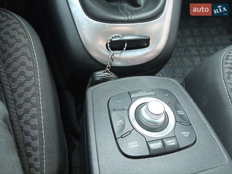 Мінівен Renault Grand Scenic 2011 в Городенці фото 17 Мінівен Renault Grand Scenic 2011 в Городенці
