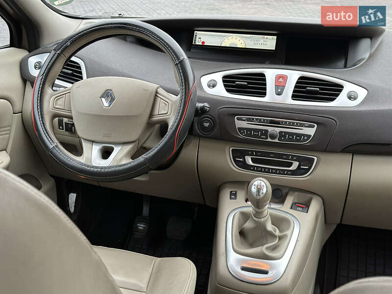 Минивэн Renault Grand Scenic 2009 в Днепре