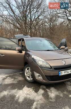 Мінівен Renault Grand Scenic 2011 в Полтаві