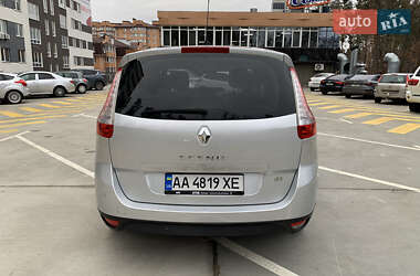 Минивэн Renault Grand Scenic 2015 в Ирпене