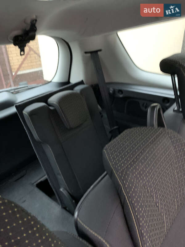 Минивэн Renault Grand Scenic 2010 в Львове