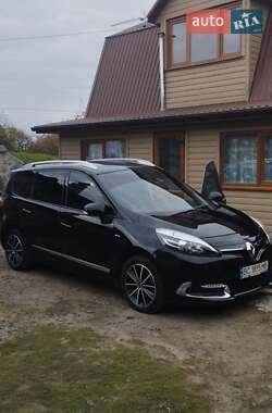 Минивэн Renault Grand Scenic 2012 в 