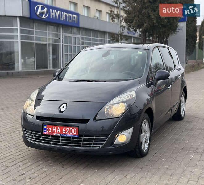 Минивэн Renault Grand Scenic 2010 в Ровно