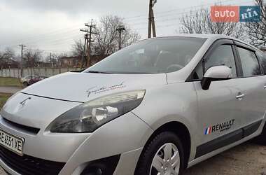 Минивэн Renault Grand Scenic 2009 в Долинской