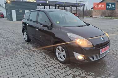 Минивэн Renault Grand Scenic 2009 в Косове