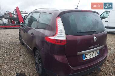 Минивэн Renault Grand Scenic 2013 в 