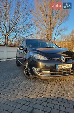 Минивэн Renault Grand Scenic 2013 в 