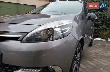 Минивэн Renault Grand Scenic 2013 в 