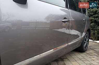 Минивэн Renault Grand Scenic 2013 в 