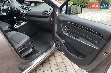 Минивэн Renault Grand Scenic 2013 в 