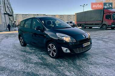 Минивэн Renault Grand Scenic 2011 в Сумах