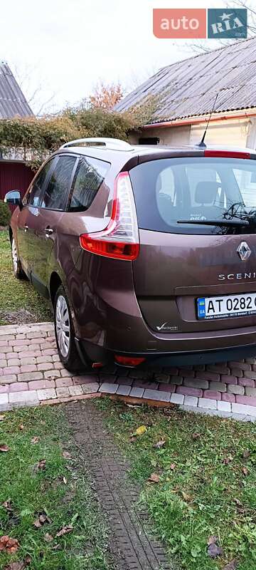 Мінівен Renault Grand Scenic 2013 в Івано-Франківську