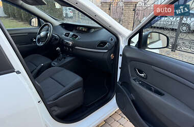 Минивэн Renault Grand Scenic 2012 в Новоселице