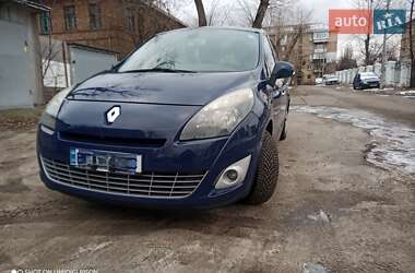 Мінівен Renault Grand Scenic 2011 в Києві