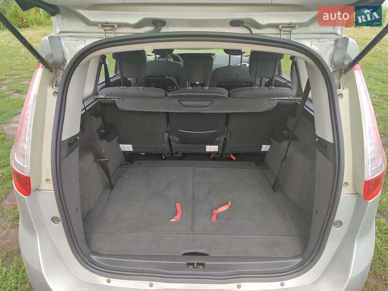 Минивэн Renault Grand Scenic 2010 в Бердичеве