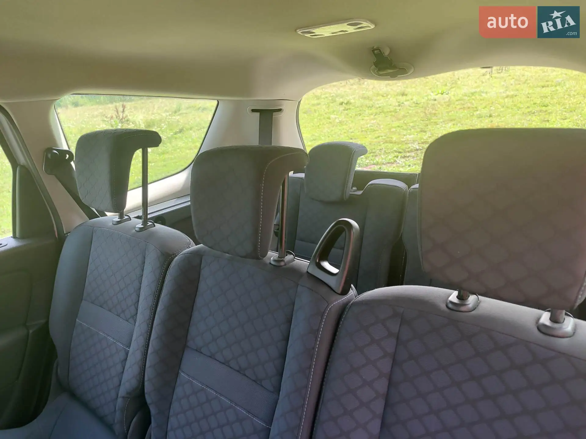 2010 Renault Scenic - мініатюра 10