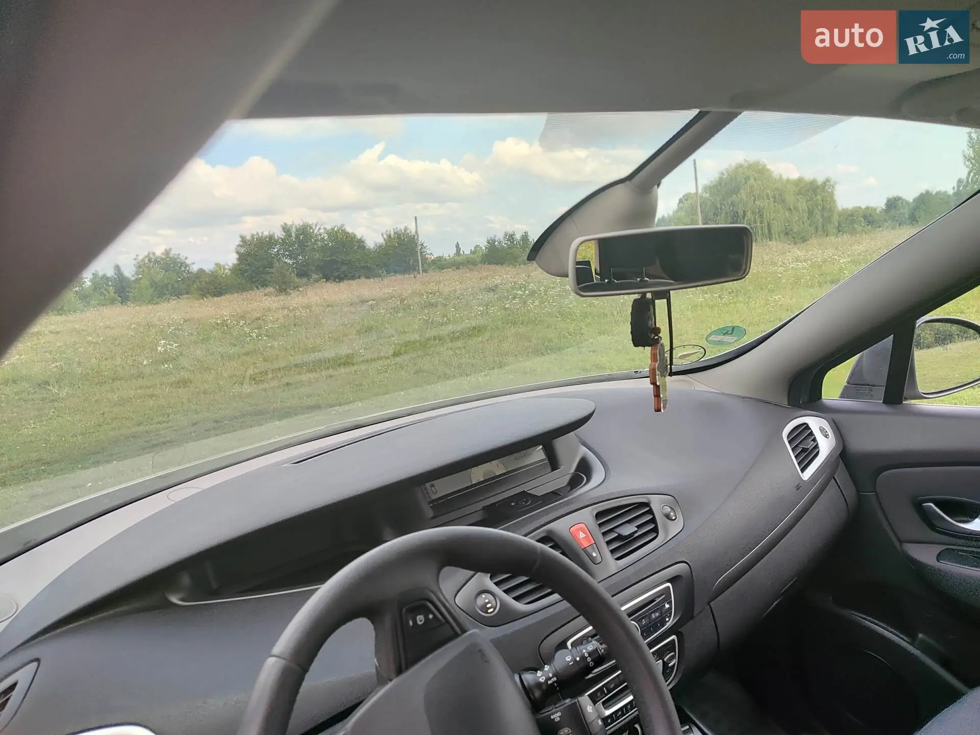 2010 Renault Scenic - мініатюра 15
