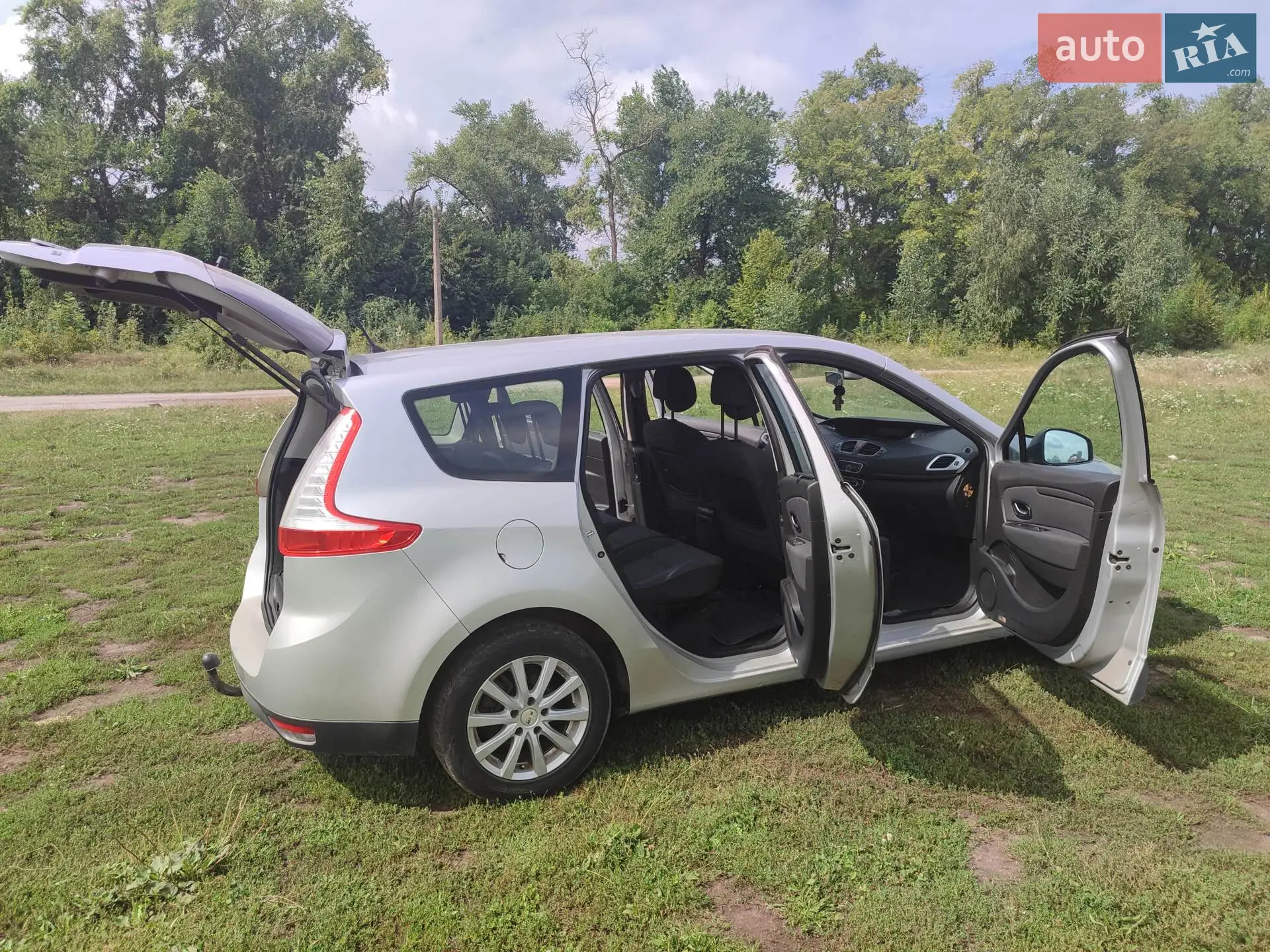 2010 Renault Scenic - мініатюра 21