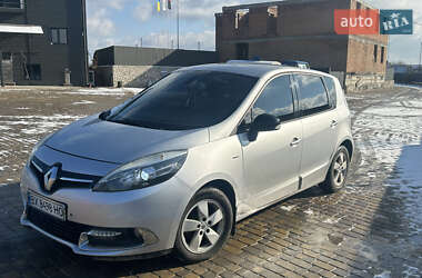 Минивэн Renault Grand Scenic 2012 в 