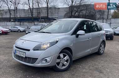 Мінівен Renault Grand Scenic 2010 в Луцьку