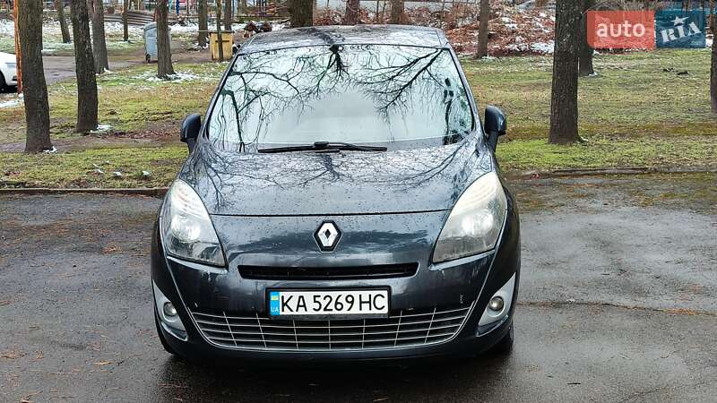 Минивэн Renault Grand Scenic 2011 в Киеве