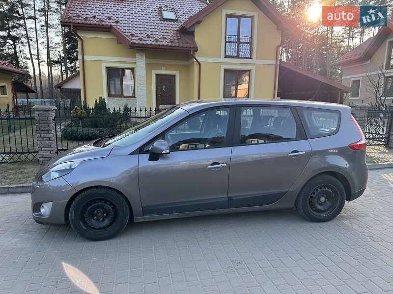 Минивэн Renault Grand Scenic 2009 в Новояворовске