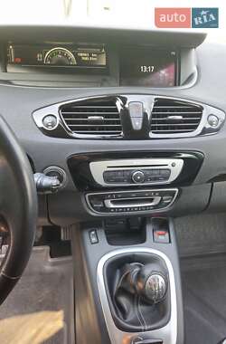 Минивэн Renault Grand Scenic 2014 в Киеве