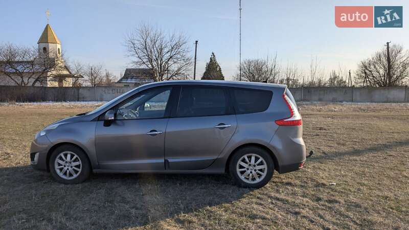 Мінівен Renault Grand Scenic 2010 в Дніпрі