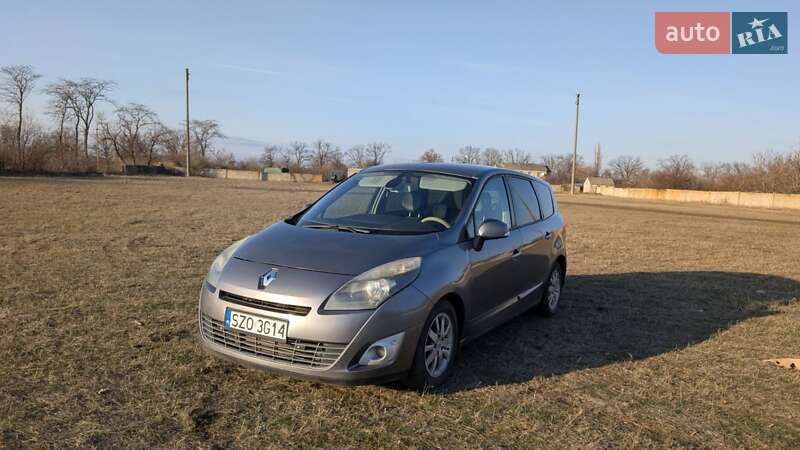 Мінівен Renault Grand Scenic 2010 в Дніпрі