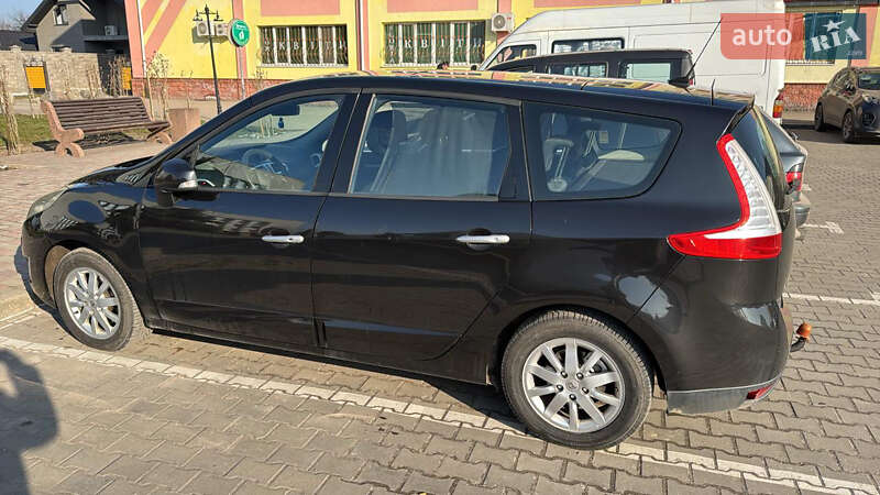 Минивэн Renault Grand Scenic 2009 в Ровно