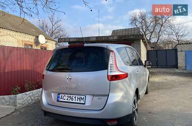 Минивэн Renault Grand Scenic 2011 в 