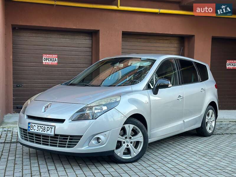 Мінівен Renault Grand Scenic 2011 в Стрию