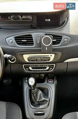 Мінівен Renault Grand Scenic 2014 в 