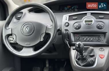 Минивэн Renault Grand Scenic 2006 в 