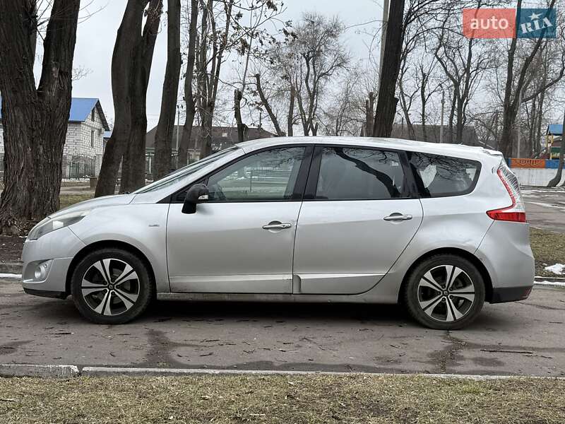 Мінівен Renault Grand Scenic 2011 в Кам'янському