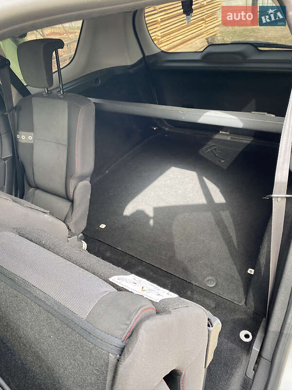 Мінівен Renault Grand Scenic 2012 в Чернігові