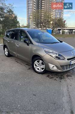 Минивэн Renault Grand Scenic 2011 в Киеве