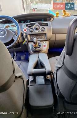 Минивэн Renault Grand Scenic 2006 в 