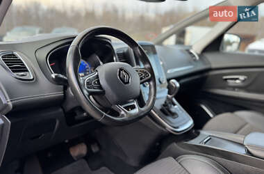 Минивэн Renault Grand Scenic 2018 в 