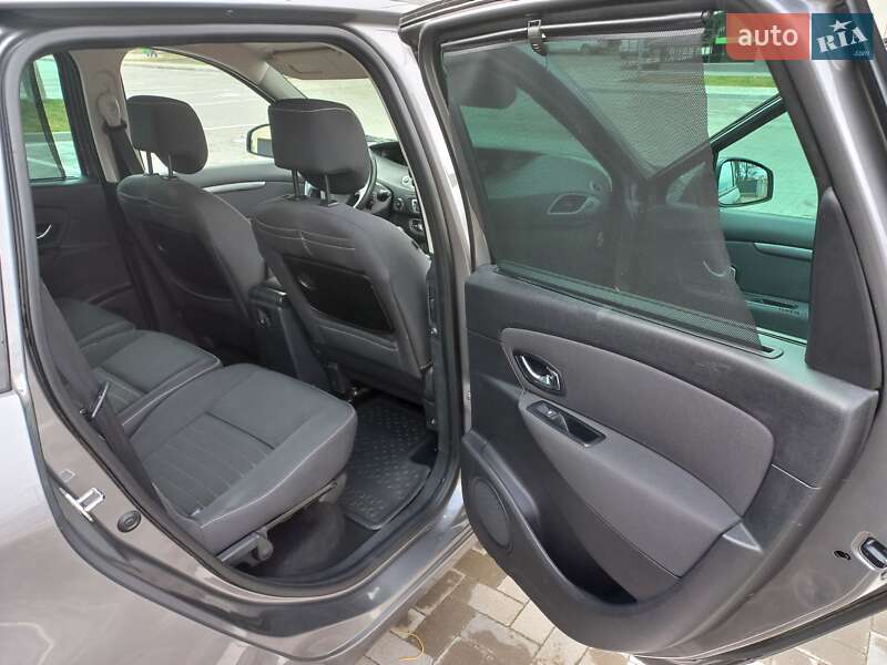 Мінівен Renault Grand Scenic 2015 в Луцьку