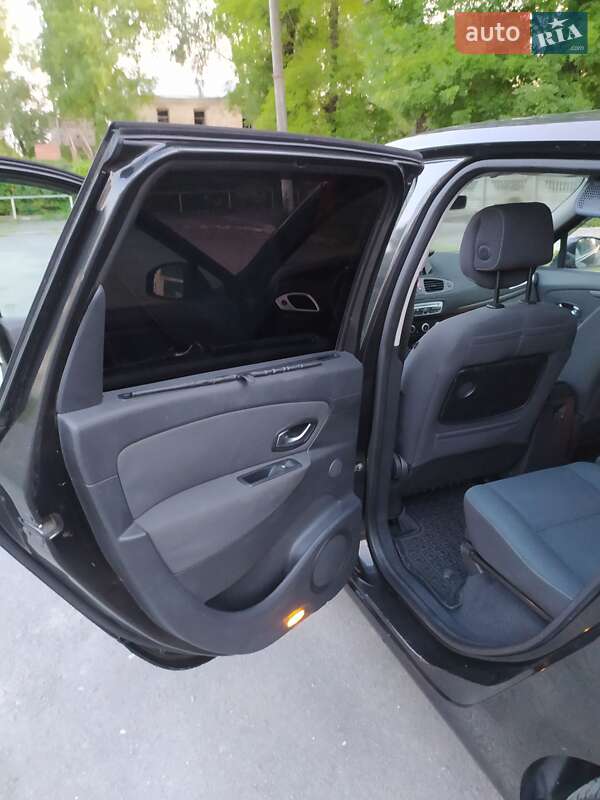 Мінівен Renault Grand Scenic 2010 в Городку