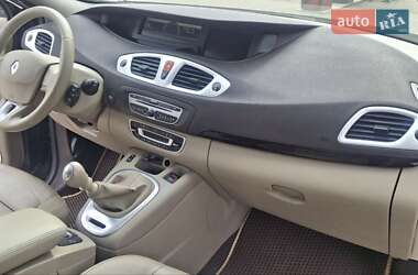 Мінівен Renault Grand Scenic 2010 в 
